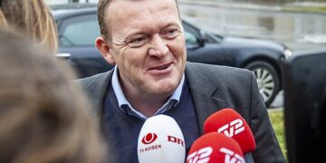 Danish Foreign Minister Lars Løkke Rasmussen speaking to reporters about the diplomatic talks between Denmark, the U.S., and Greenland